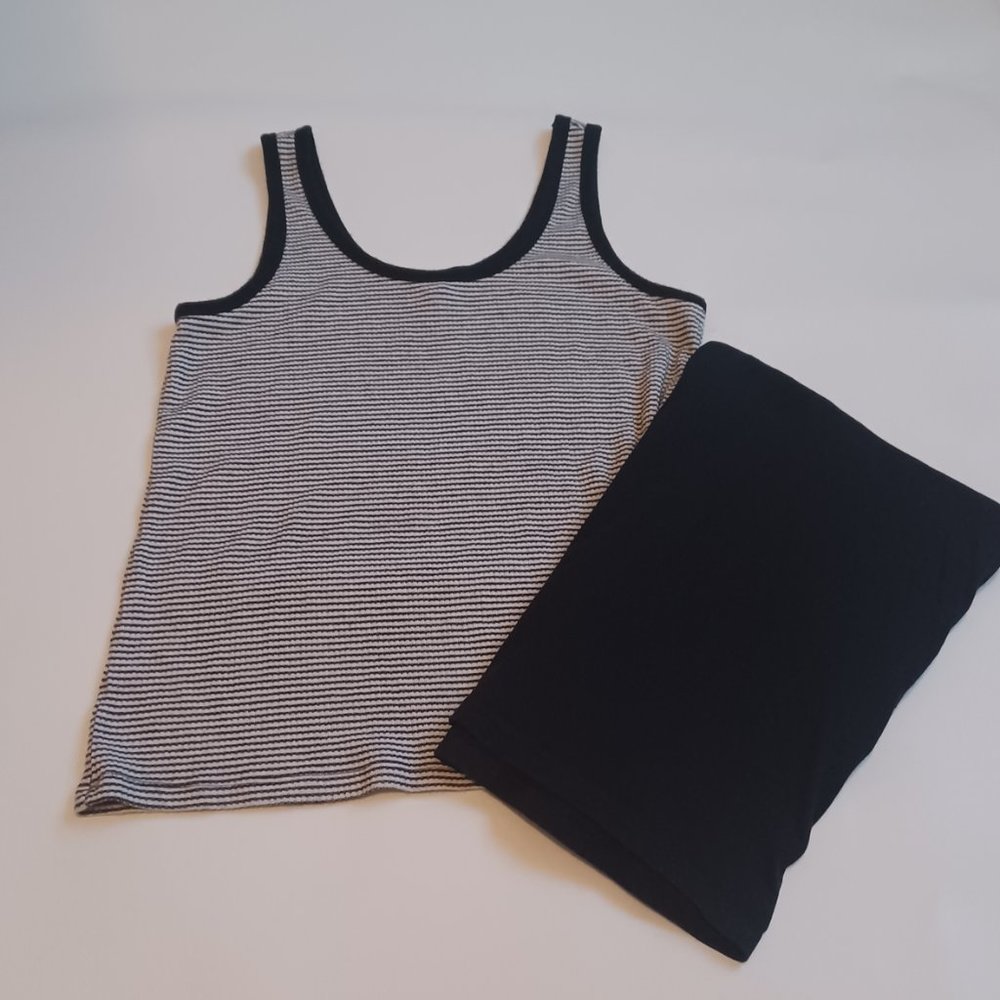 BANANA REPUBLIC STRIPED TANK TOP